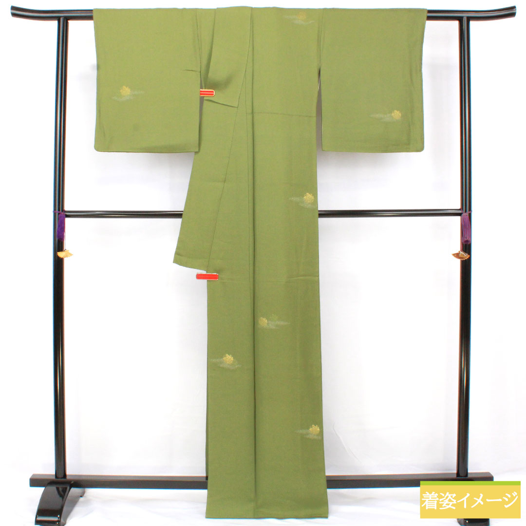 色無地 正絹 身丈164.5cm 裄丈65cm 緑衫色（ろくそういろ）縫い取り 一つ紋 揚羽蝶 袷 Sランク 緑系 1114002012419