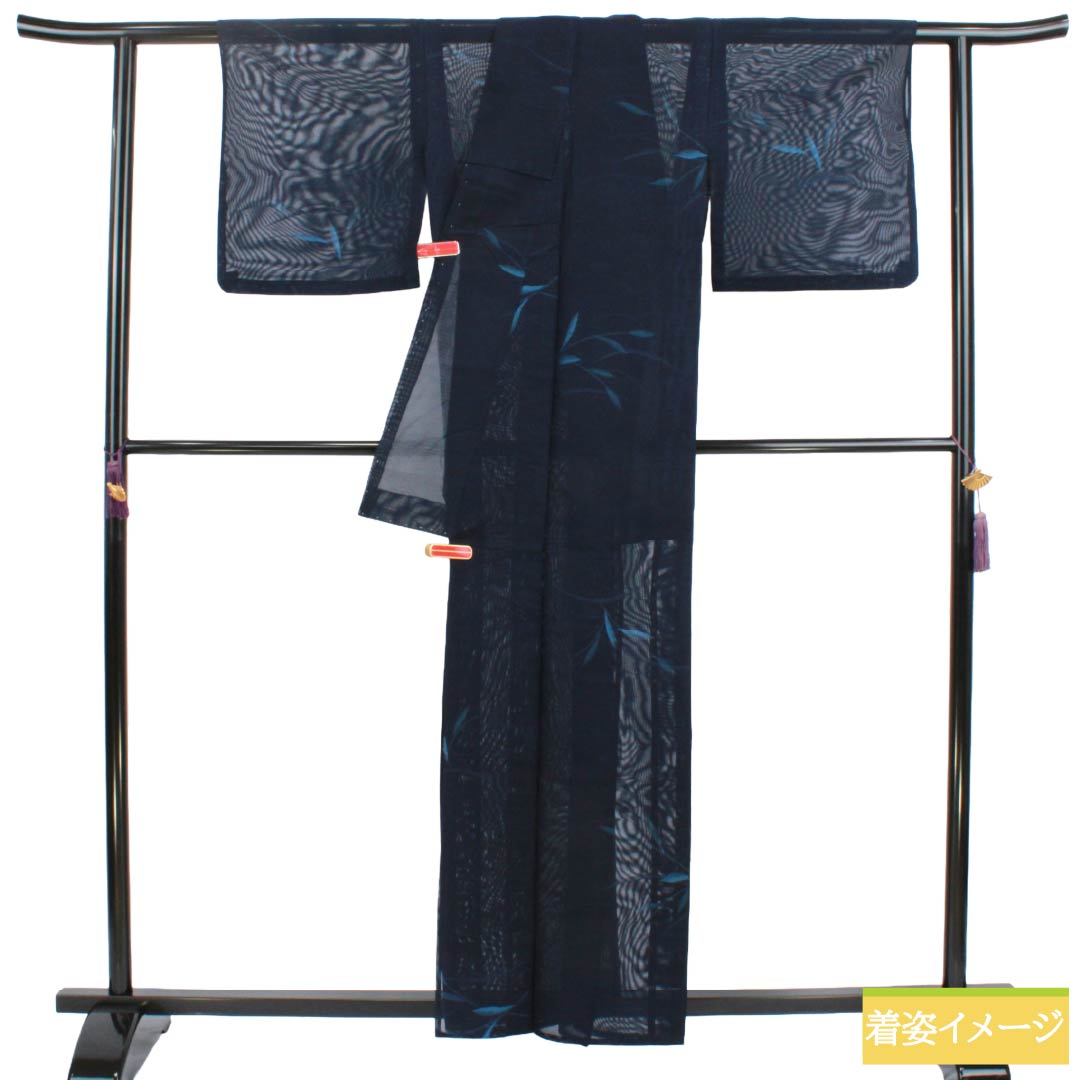夏物 正絹 お召 Sランク 身丈158cm 裄丈62cm 紺色（こんいろ） 露芝 草花模様 紗 紺系 1132004282318