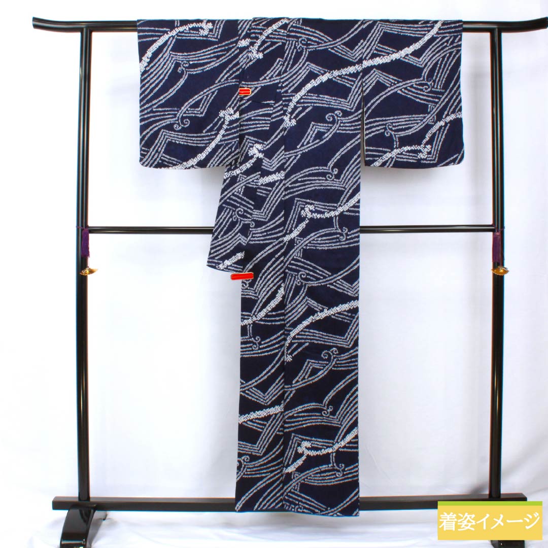 小紋 正絹 身丈158.5cm 裄丈64.5cm 袷 絞り 抽象柄 Aランク 紺系 1115005713318
