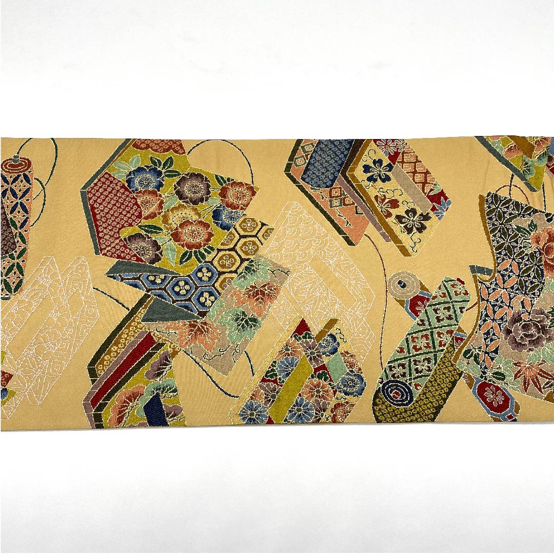袋帯 山吹鼠色（やまぶきねずみいろ） 白綾苑大庭 時代絵巻 古典花 帯丈420cm 正絹 Sランク 六通 フォーマル 茶系 1123005682314