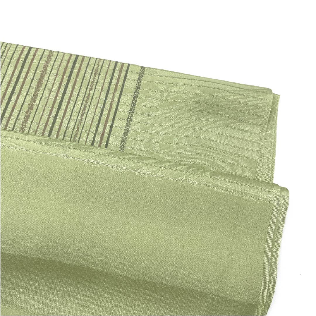 （新品）帯揚げ 正絹 セミフォーマル 柳茶色（やなぎちゃいろ） 夏物 縞 幾何学模様 長さ約168cm 幅約28cm NEWランク 緑系 1136000881919