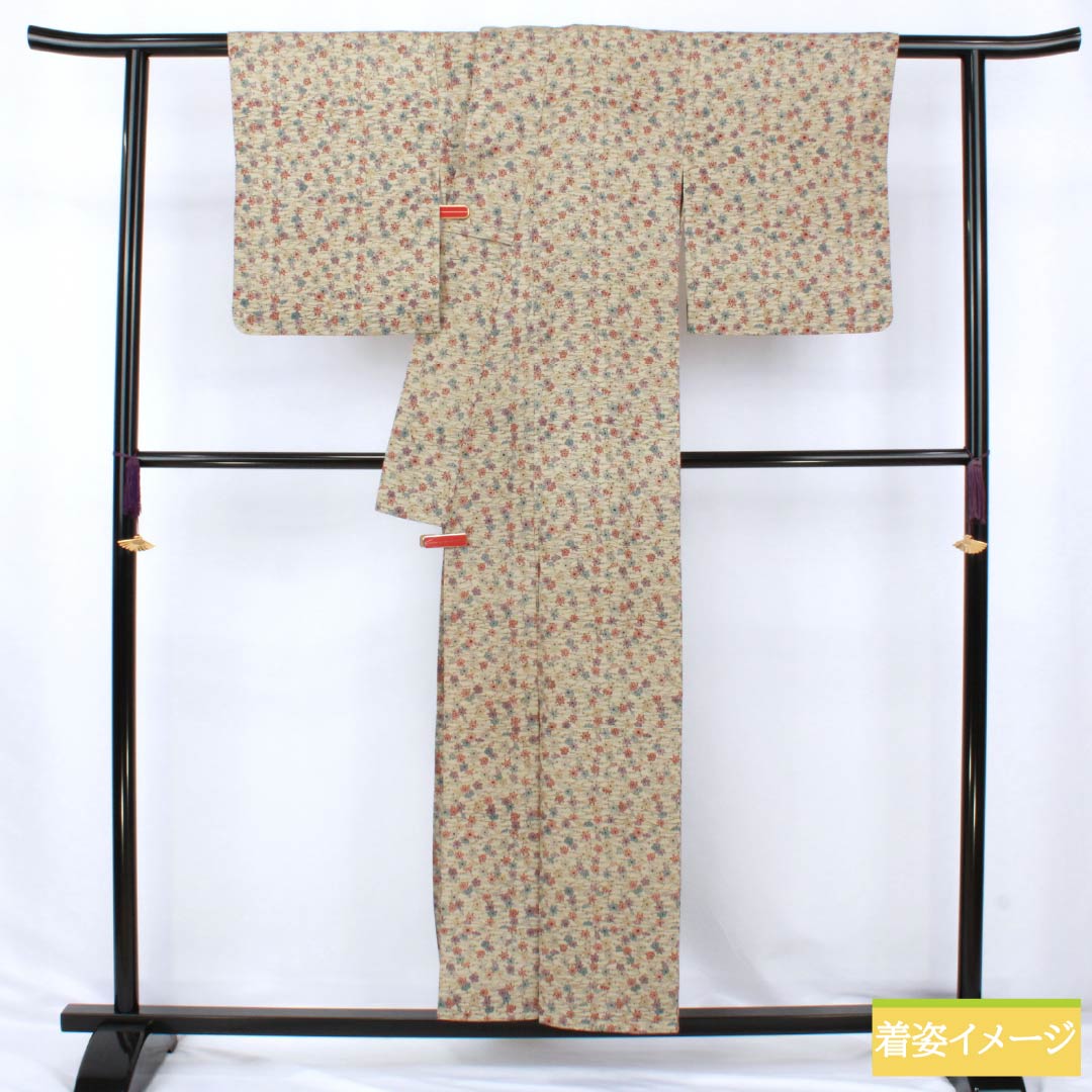 小紋 正絹 Sランク 身丈156.5cm 裄丈63cm 単衣 亜麻色（あまいろ） 作家物 香雲作 松葉 小花 ベージュ系 1115007192325