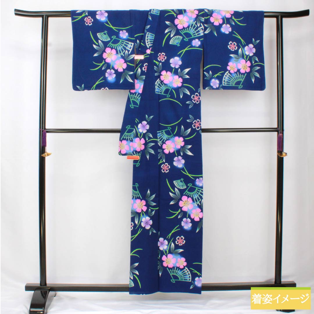 浴衣 木綿 身丈157cm 裄丈68.5cm Sランク 単衣 紺系 紺瑠璃色（こんるりいろ） 秋桜 扇 1118005972318