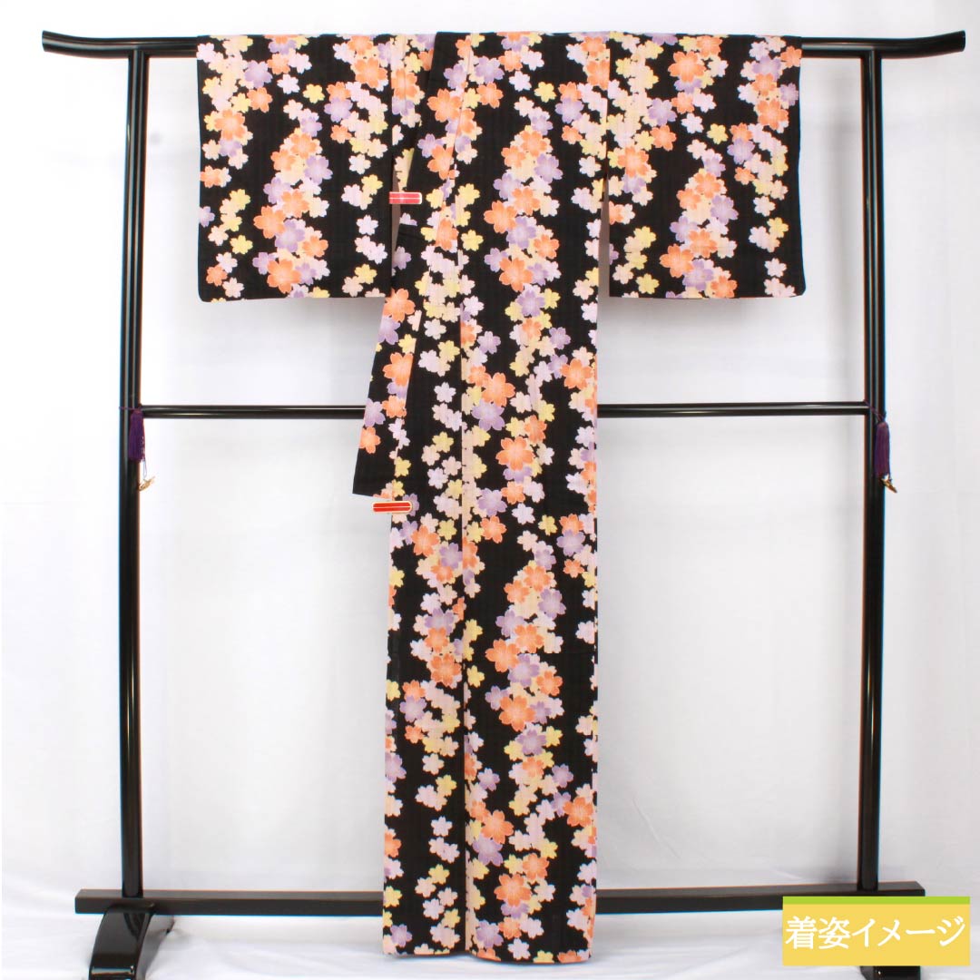 浴衣 木綿 身丈163.5cm 裄丈66.5cm Aランク 単衣 黒系 EASTBOY 桜 1118005323410