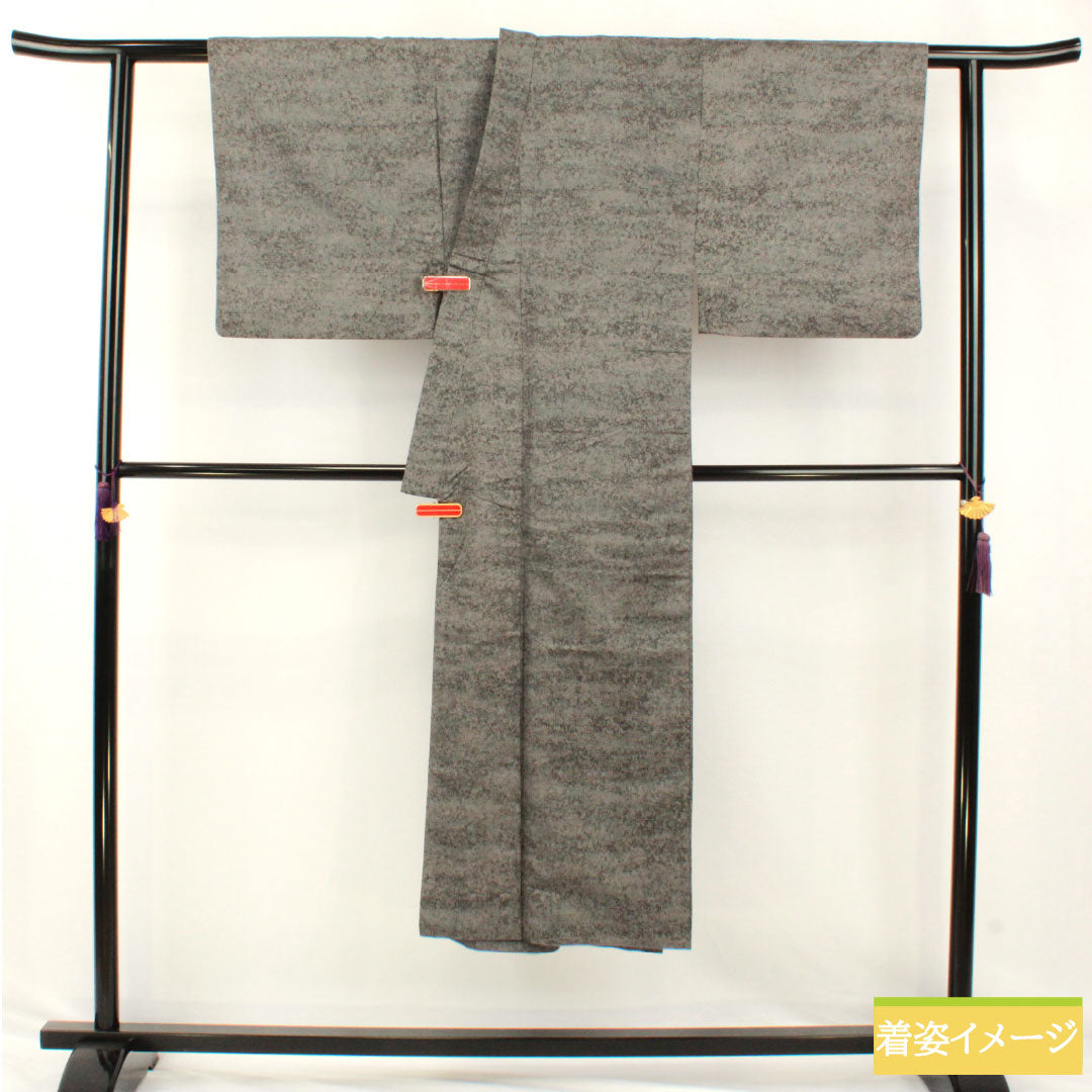 男物 正絹 Aランク 身丈139.5cm 裄丈68.5cm 紬地 ボカシ染 袷 グレー系 1119001723322