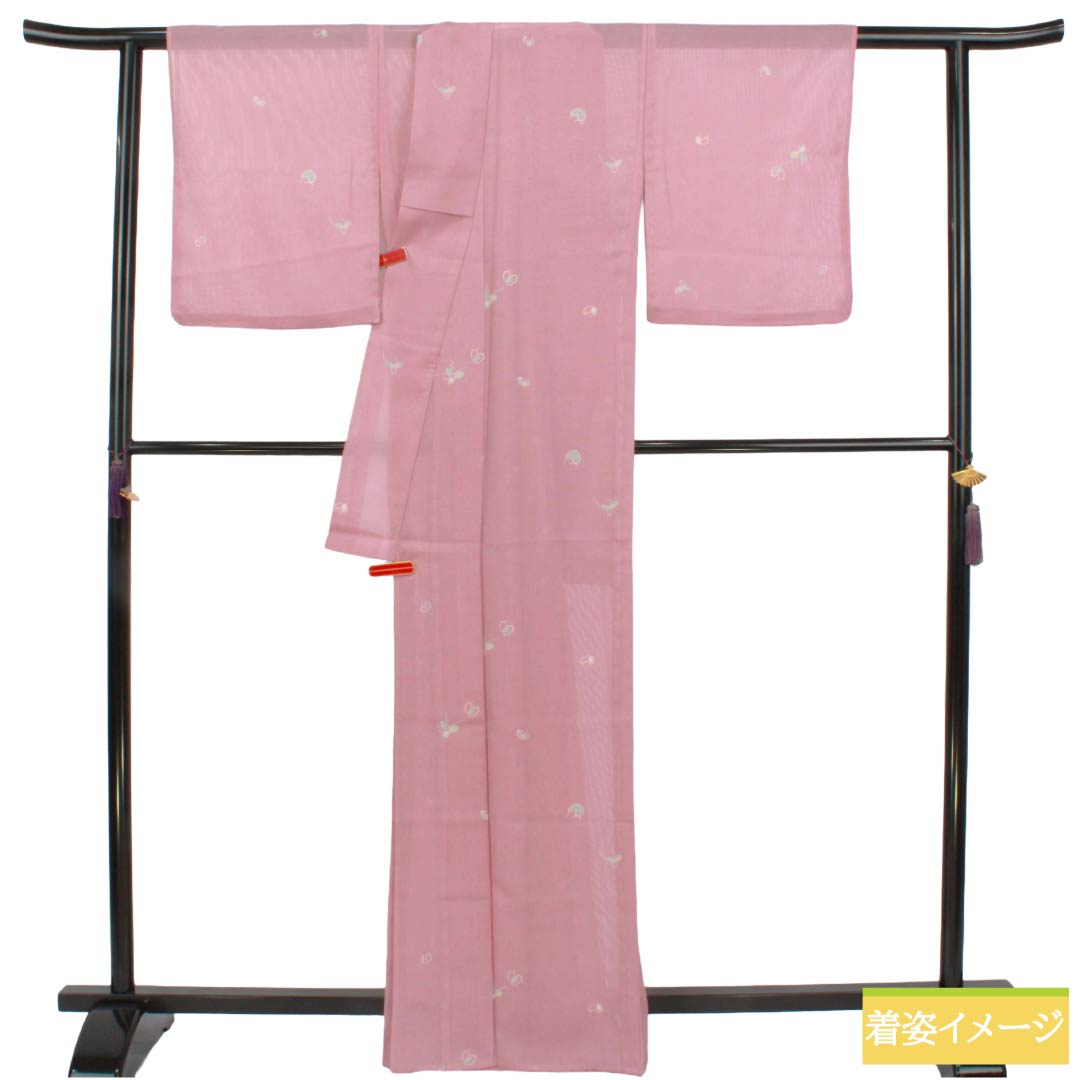 夏物 ポリエステル 小紋 Aランク 身丈164.5cm 裄丈65cm 帯紅色（たいこうしょく） 洗える着物 抽象模様 絽 ピンク系 1132006093413