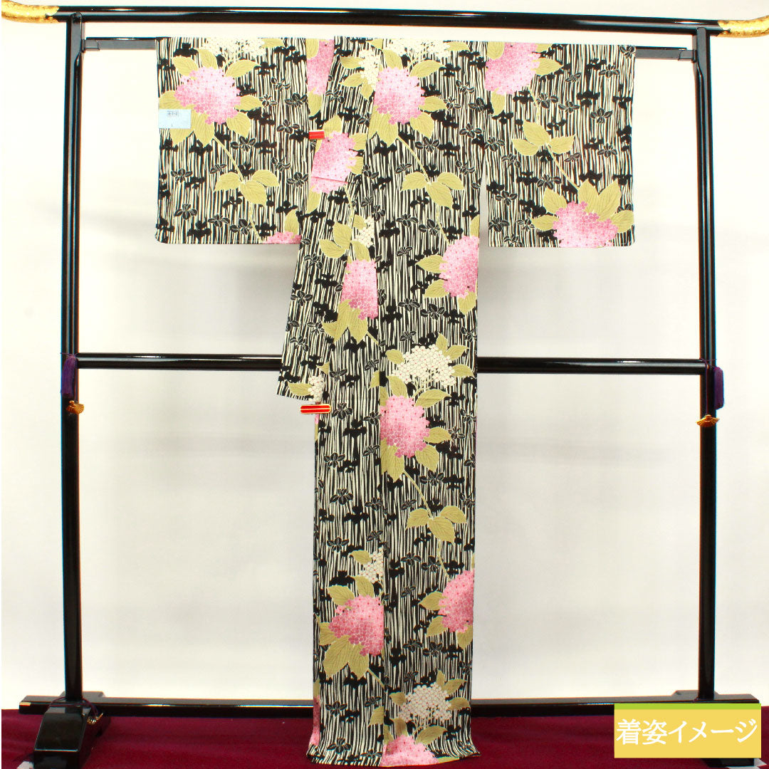 Summer kimono, polyester, small pattern, length 169.5cm, sleeve length 70cm, hydrangea, washable kimono, basting thread included, unused, silk, S rank, black, 1132001852510