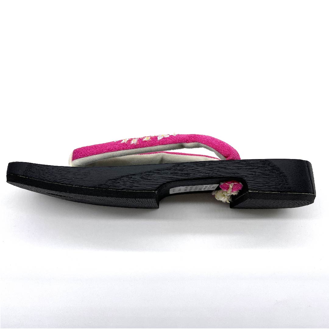 (Brand new, unused) Geta clogs, crepe, embroidered, floral pattern, size L, black, NEW rank, 1122000931410