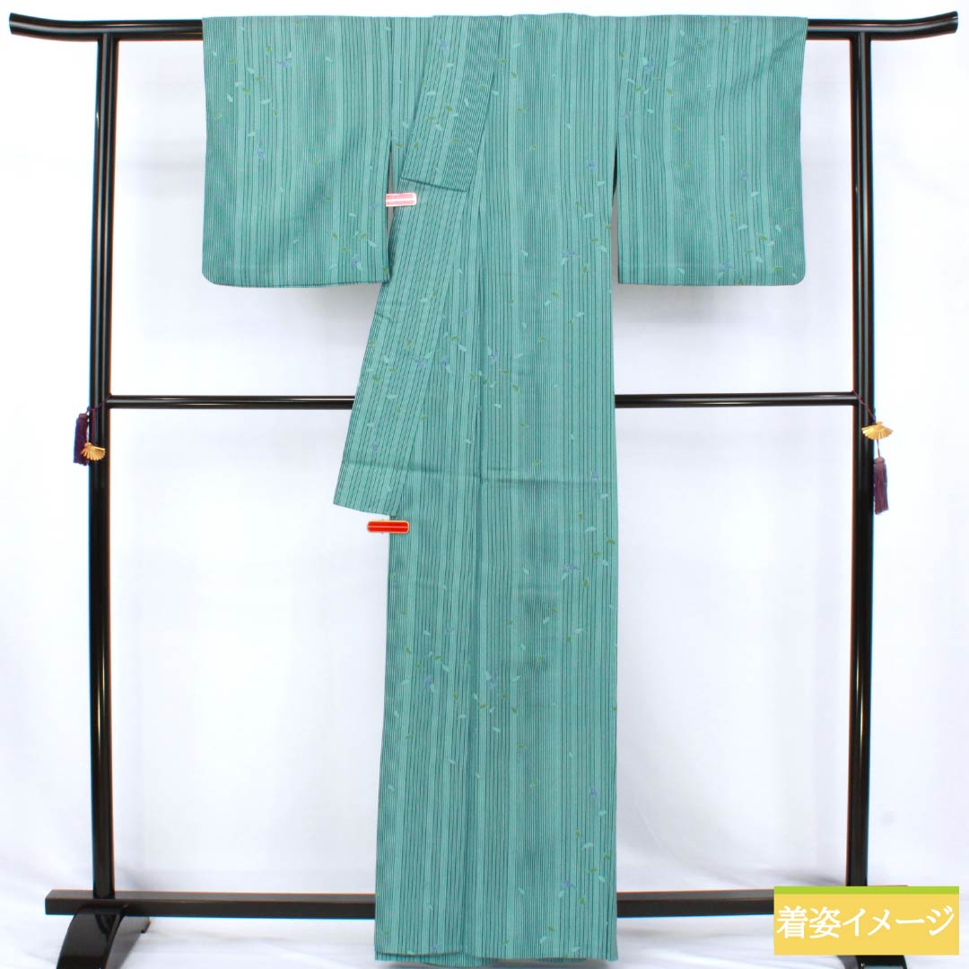 Polyester Komon A rank, length 164cm, sleeve to sleeve 63cm, unlined, Hanarokushō-iro, stencil-dyed, stripes, flower petals, with hip reinforcement, green-toned 1115007863419