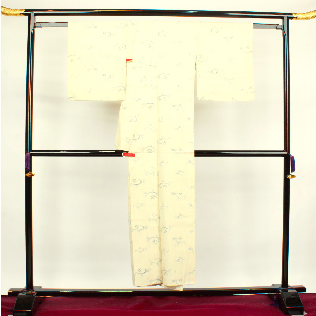 紬 身丈150.5cm 裄丈65cm 幾何学模様 正絹 Bランク 単衣 クリーム系 1116002424115