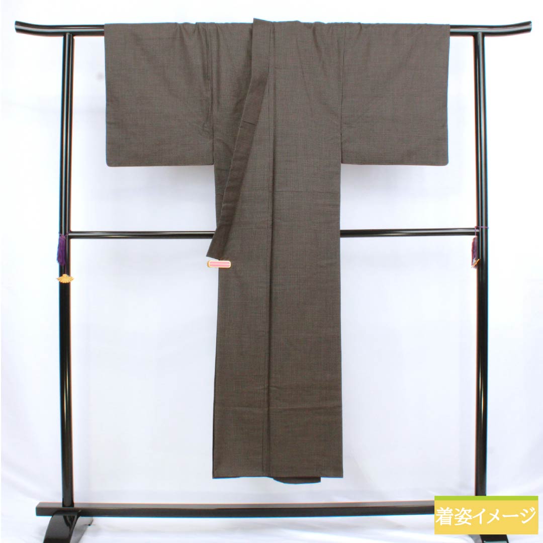 男物 正絹 Sランク 身丈143cm 裄丈67cm  亀甲模様 アンサンブル 袷 黒系 1119000942410
