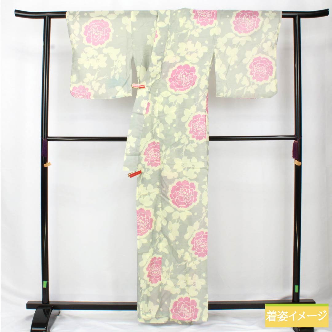 （新品未使用品） 浴衣 ポリエステル 身丈162.5cm 裄丈66.5cm NEWランク 単衣 グレー系 薄墨色（うすずみいろ） 花柄 ボタン 1118005701422