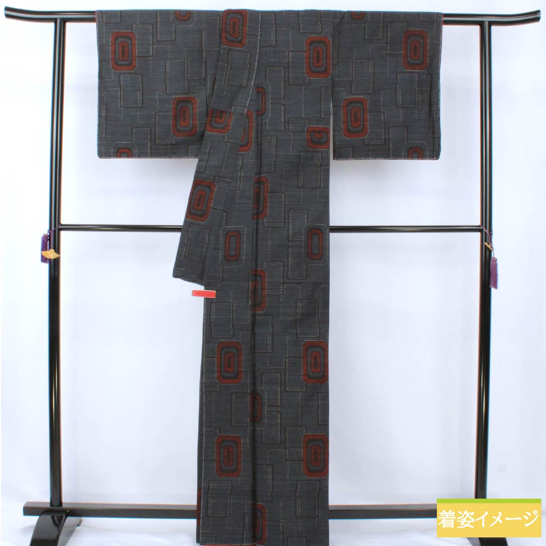 リサイクル着物】紬 正絹 Sランク 身丈163cm 裄丈65cm 大島紬