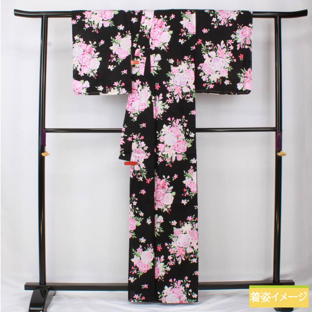 浴衣 木綿 身丈163cm 裄丈64.5cm Sランク 単衣 黒系 薔薇 ラメ 1118006062410