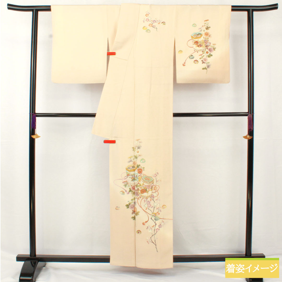 訪問着 正絹 袷 身丈158cm 裄丈64.5cm 砥粉色（とのこいろ） 京友禅 貝桶 吉祥文様 しあわせガード Aランク クリーム系 1112005803315