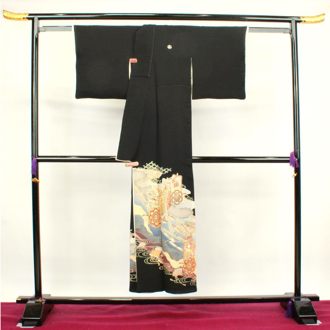黒留袖 身丈147.5cm 裄丈60cm 袷 京友禅 御所車 丸に三つ柏 正絹 Aランク 五つ紋 黒系 1111000863110