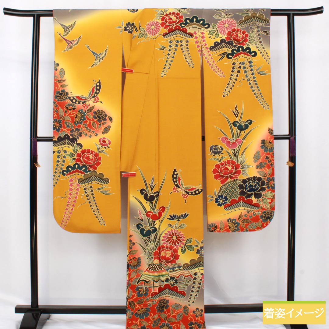 振袖 正絹 Sランク 身丈164cm 裄丈67cm 袷 小麦色（こむぎいろ） 京紅型 吉祥文様 蝶 松 パールトーン加工 橙系 1113002332426