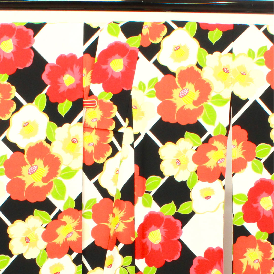 振袖 身丈168cm 裄丈68cm 袷  モノトーン 洗える着物 椿  ポリ Sランク 黒系 1113001392510