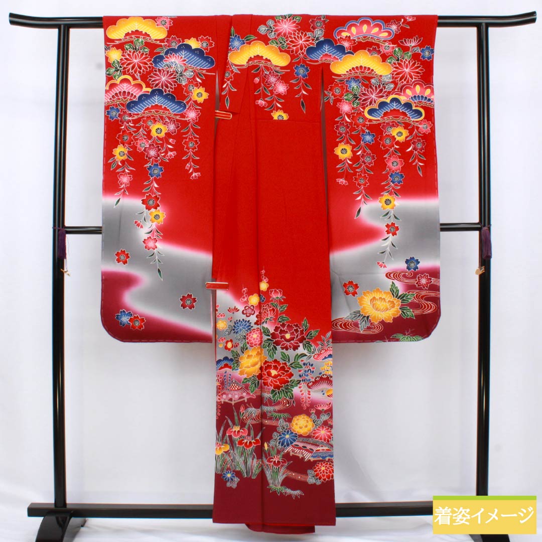 振袖 正絹 Sランク 身丈157.5cm 裄丈65.5cm 袷 紅赤色（べにあかいろ） 京紅型 吉祥文様 松 桜 赤系 1113002312312