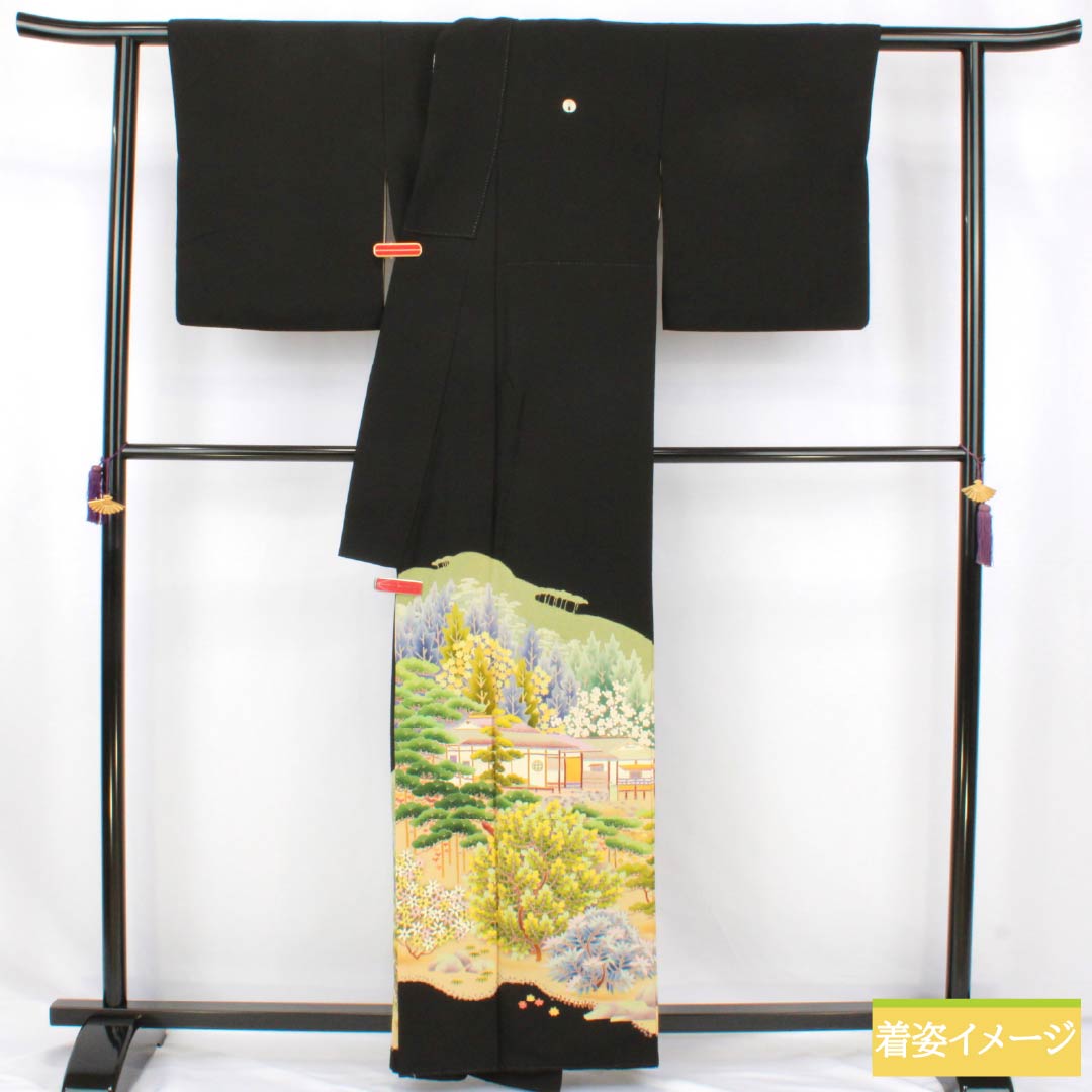 黒留袖 正絹 Aランク 身丈159cm 裄丈64.5cm 袷 京加賀友禅 五つ紋 抱き茗荷 作家物 風景模様 松 梅 五つ紋 黒系 1111001963310