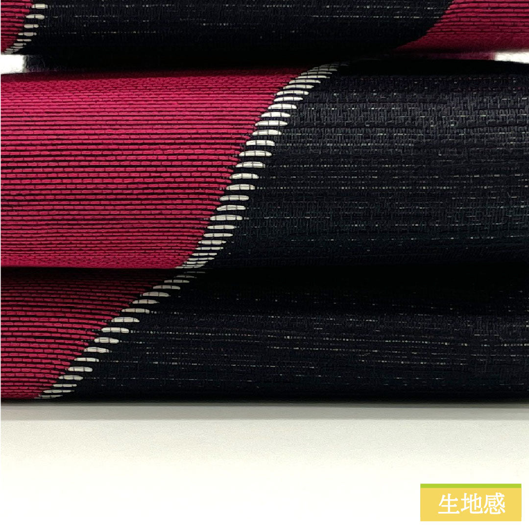 （新品未使用品）角帯 正絹 NEWランク 苺色（いちごいろ） 幾何学模様 全通  帯丈426cm 幅10cm グラデーション系 1134000631999