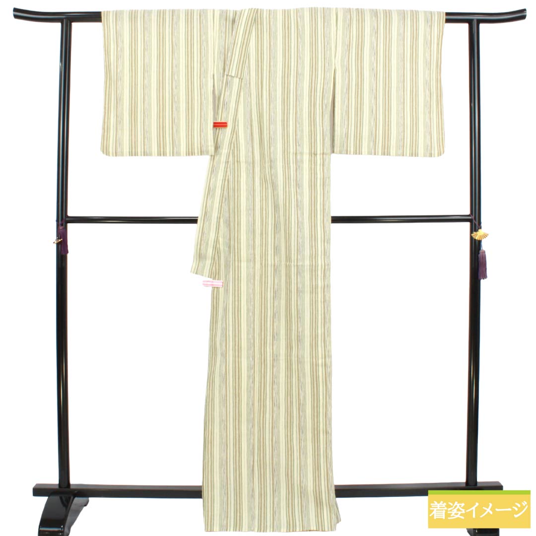 夏物 綿麻 紬 Sランク 身丈168.5cm 裄丈67.5cm 乳白色（にゅうはくしょく） 縞 縮 紗 クリーム系 1132004802515