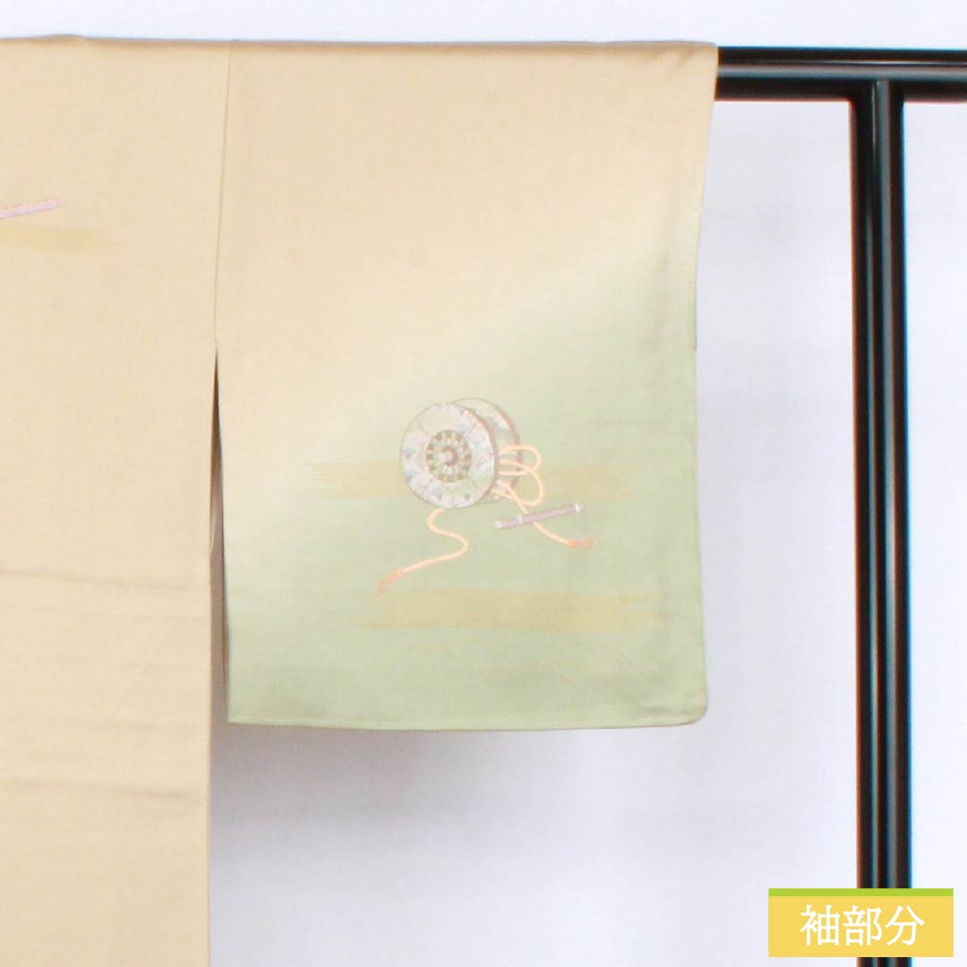 訪問着 正絹 Aランク 袷 身丈159cm 裄丈63.5cm 胡桃色（くるみいろ） 蘇州刺繡 付下げ 御所車 ベージュ系 1112006663325