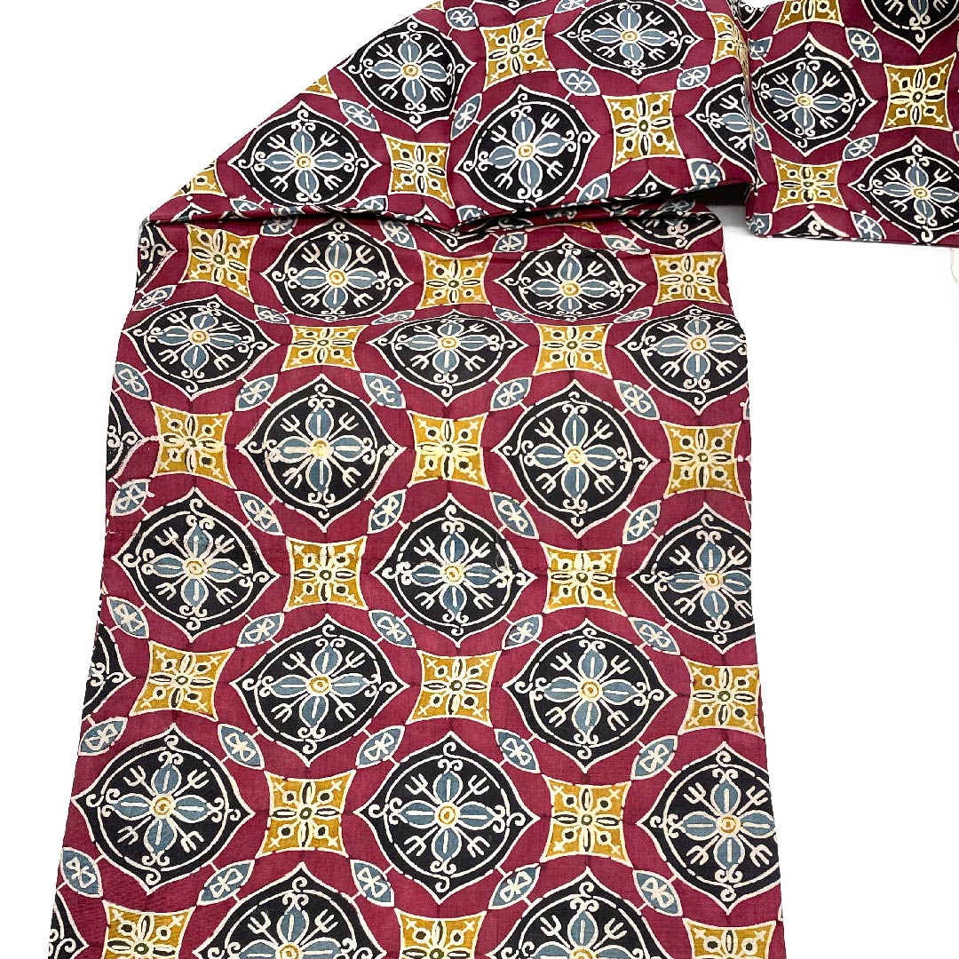 名古屋帯 臙脂色 幾何学模様 京紅型 帯丈342cm 正絹 Sランク 全通 カジュアル 紫系 1124003642320  名古屋仕立て