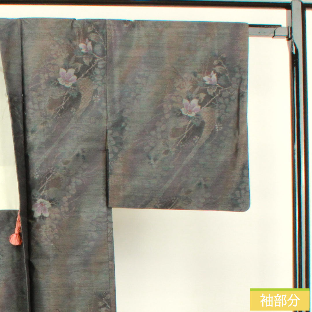 羽織 正絹 身丈80.5cm 裄丈63cm 大島紬 緯総絣 草花模様 Sランク 袷 グレー系 1117001172922