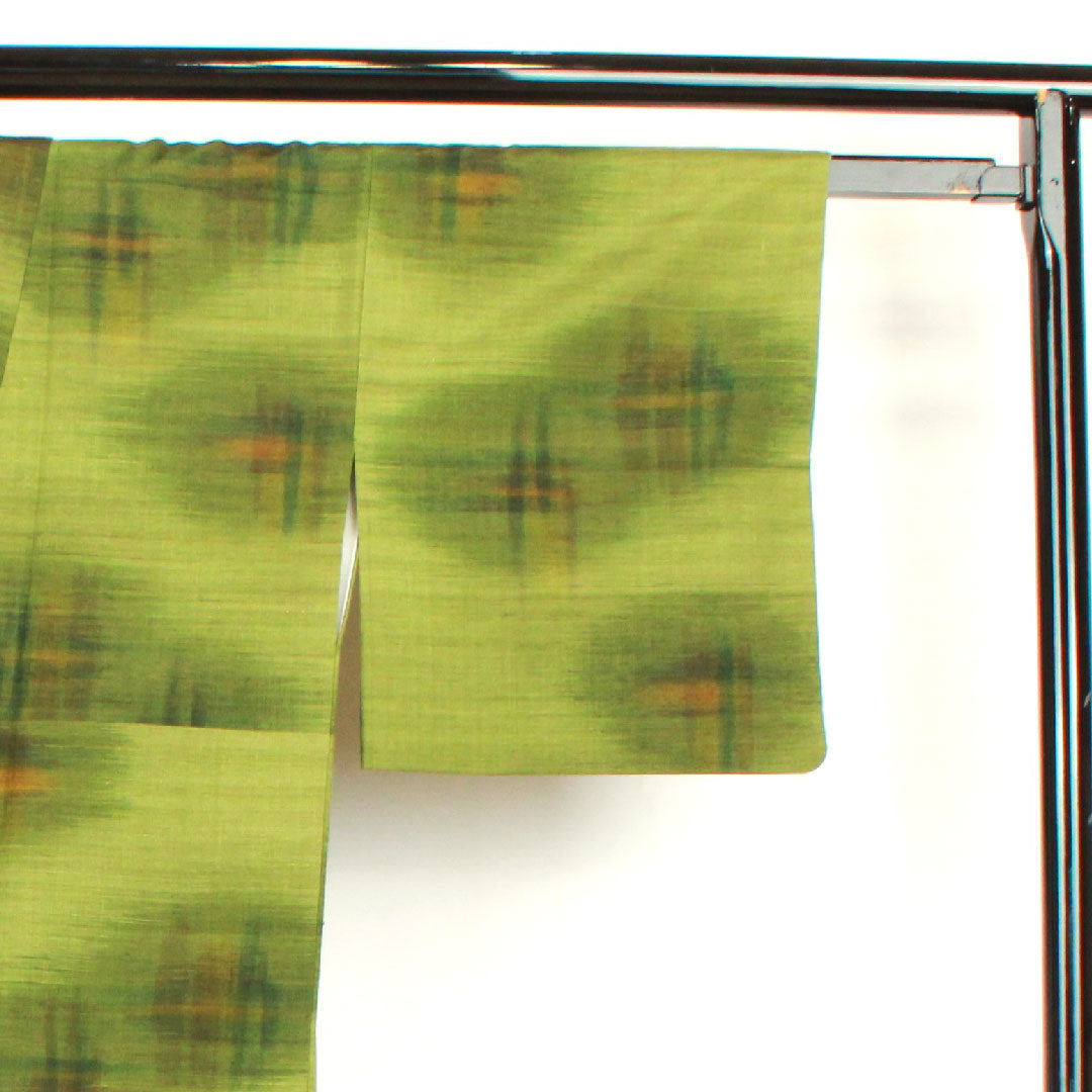 紬 身丈158cm 裄丈61cm 緑衫色 抽象模様 正絹 Sランク 袷 緑系 1116002042319