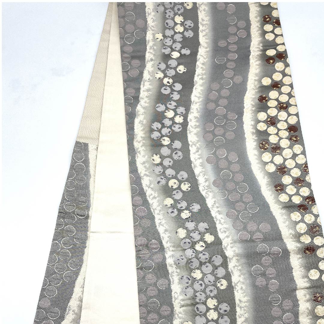袋帯 水銀色（すいぎんいろ） 加納幸 幾何学模様 帯丈434cm 正絹 Sランク 六通 セミフォーマル グレー系 1123008582322