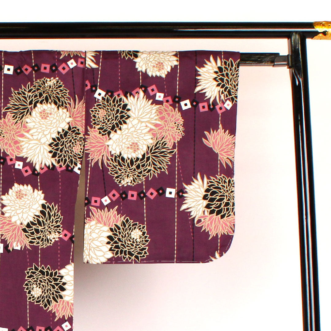 （新古品）浴衣 菊 木綿 Sランク 単衣 身丈163.5cm 裄丈67cm 紫系 1118000152420