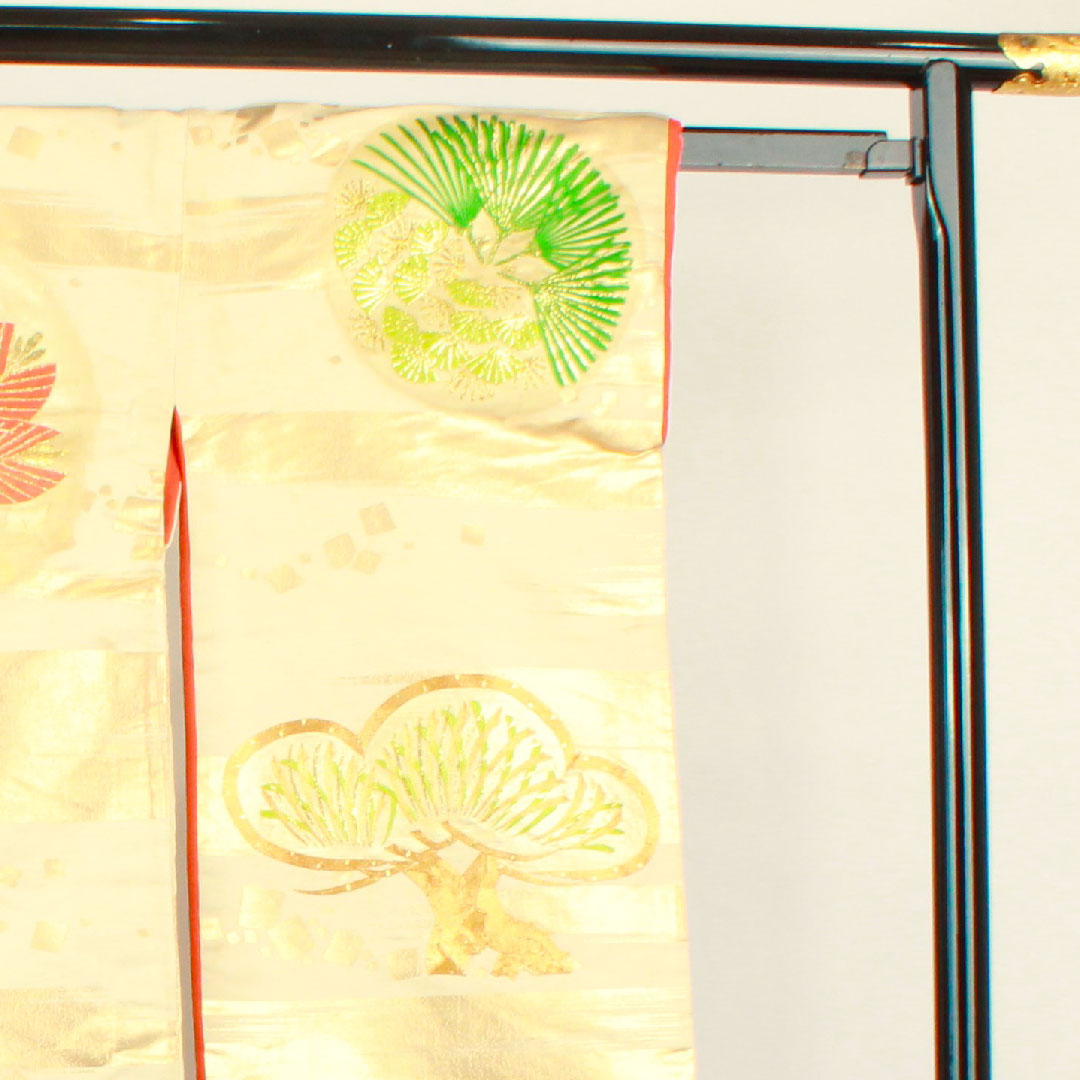 色打掛 身丈184cm  千總 大丸 千歳契松文 金駒刺繡 正絹 Bランク 袷 クリーム系 1110000604915