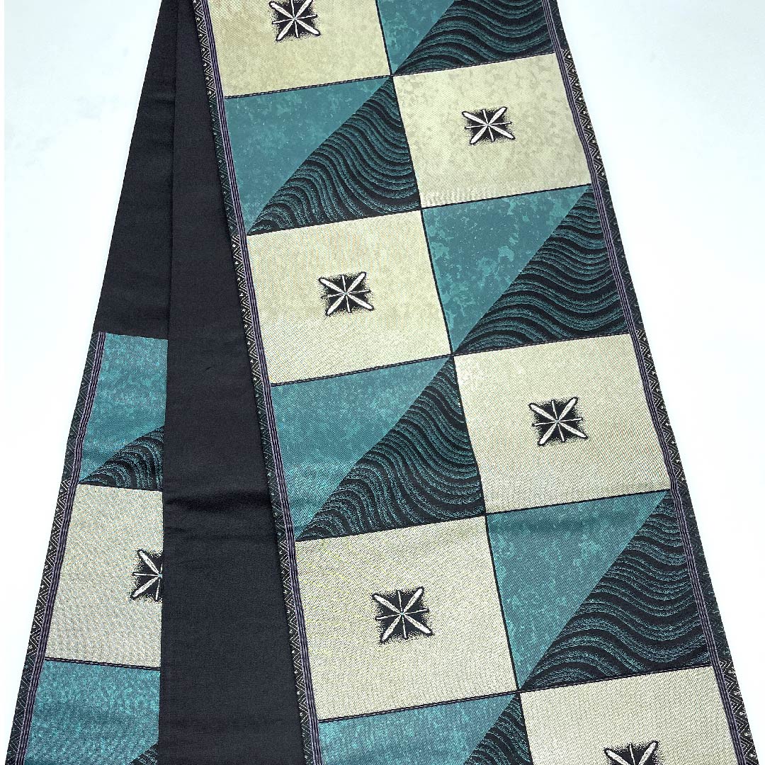 袋帯 深藍色（ふかきあいいろ） 市松模様 星 波 帯丈427cm 正絹 Aランク 六通 セミフォーマル 緑系 1123009003319