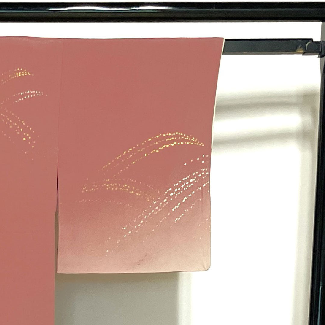 Homongi (formal kimono) Length 161.5cm Sleeve length 62.5cm Light purple Living national treasure Fukuda Yoshishige Abstract pattern Gold leaf finish Pure silk S rank Pink 1112002002413