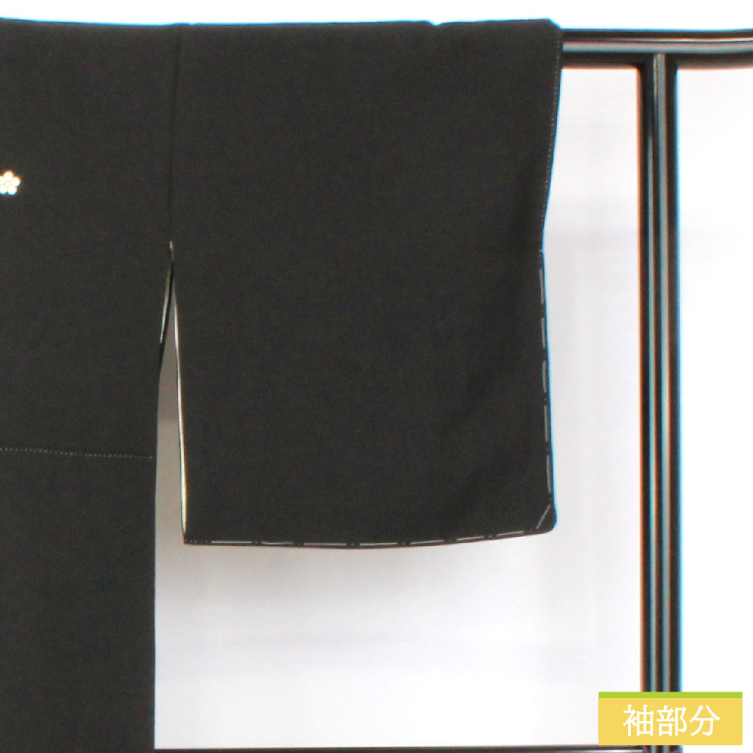 Black formal kimono, pure silk, length 167cm, sleeve length 67cm, lined, Kyoto yuzen, floral pattern, five crests, plum blossom, S rank, black, 1111001642510