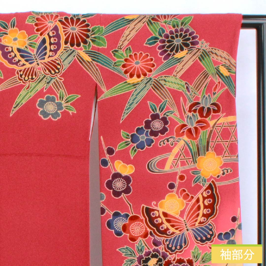 Silk Furisode, Rank A, Length 164cm, Sleeve-to-sleeve 69cm, Lined, Deep Crimson, Kyo-Yuzen, Auspicious Patterns, Red Tones, 1113002963412