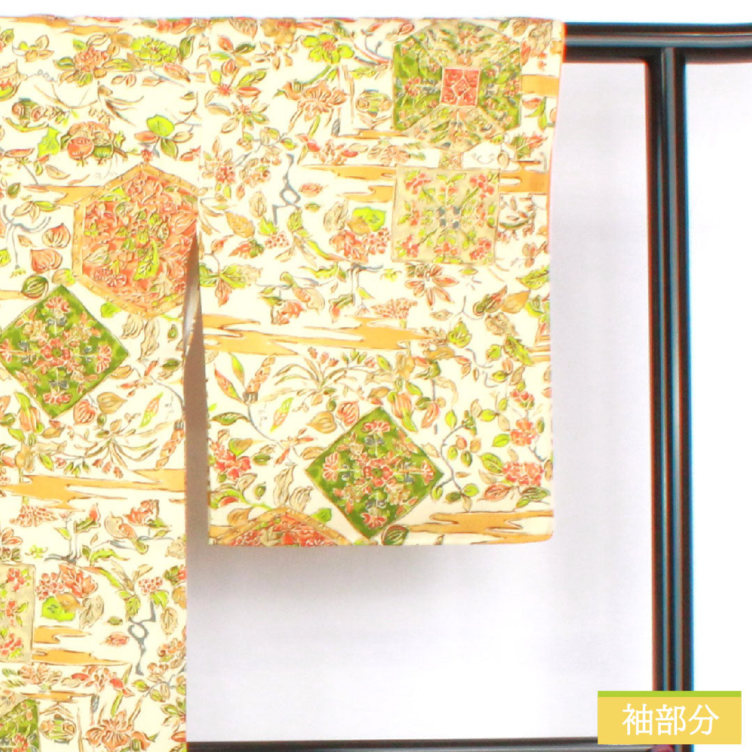 小紋 ポリエステル 身丈156cm 裄丈63cm 袷 乳白色（にゅうはくしょく） 更紗調 洗える着物 Aランク クリーム系 1115004503315