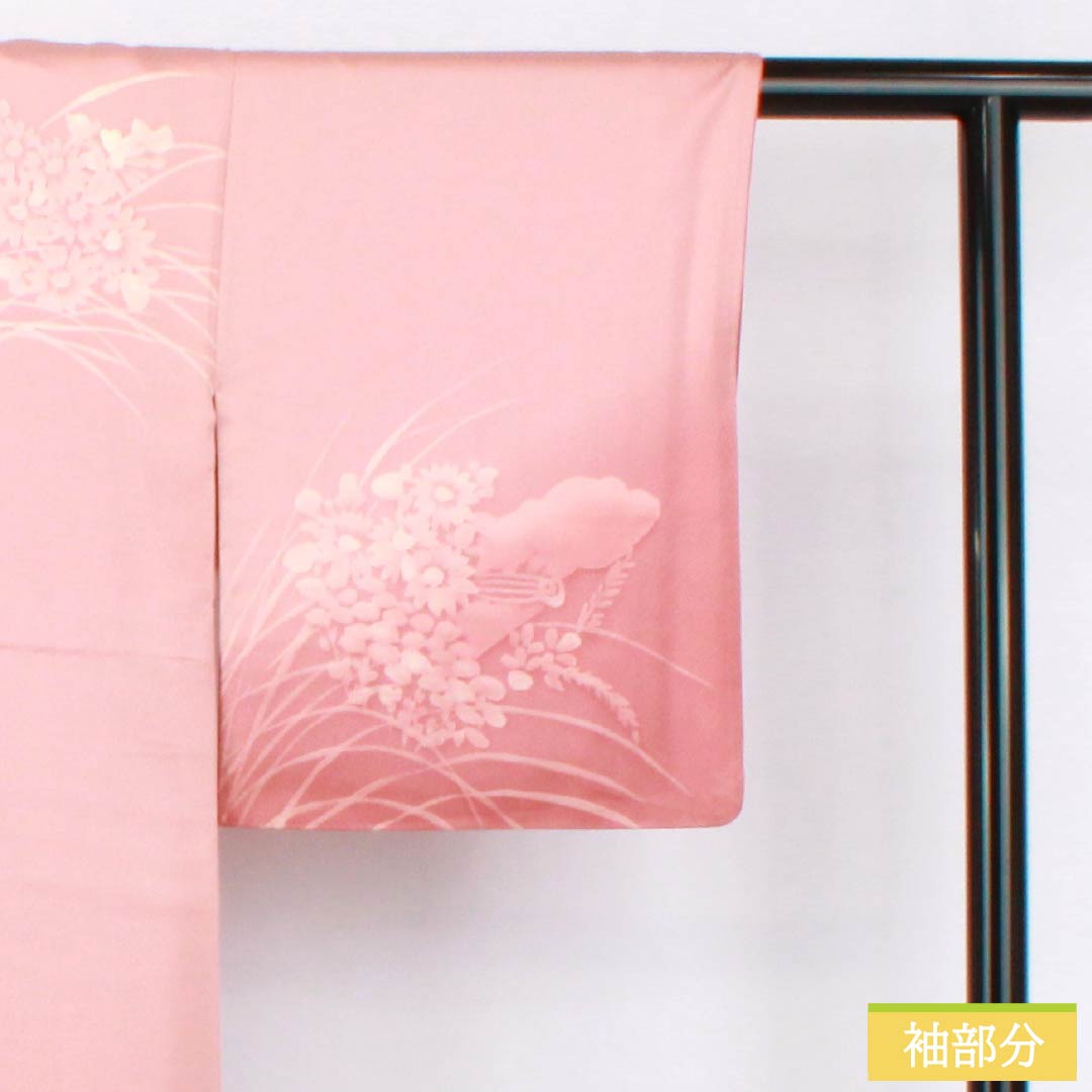 訪問着 正絹 Aランク 袷 身丈155cm 裄丈62cm 浅紅色（あさべにいろ） 縫い紋 一つ紋 ろうけつ染め 草花 重ね衿付き ピンク系 1112006323313