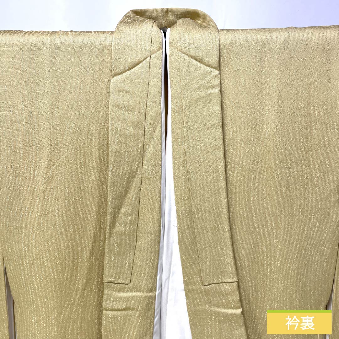 色無地 正絹 Sランク 身丈151cm 裄丈63.5cm 薄卵色（うすたまごいろ） 紋意匠 立涌 袷 黄系 1114003172223