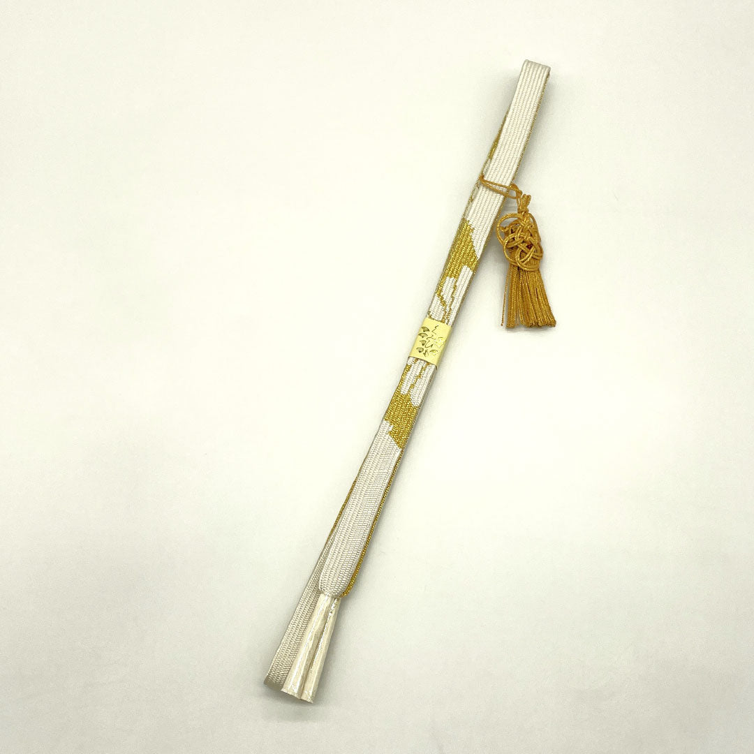 （新古品） 帯締め・帯揚げセット 正絹 NEWランク 白色（しろいろ） 乳白色（にゅうはくしょく） 古典柄 鶴 長さ約160cm 幅約1.7cm フォーマル 白系 1141000461311