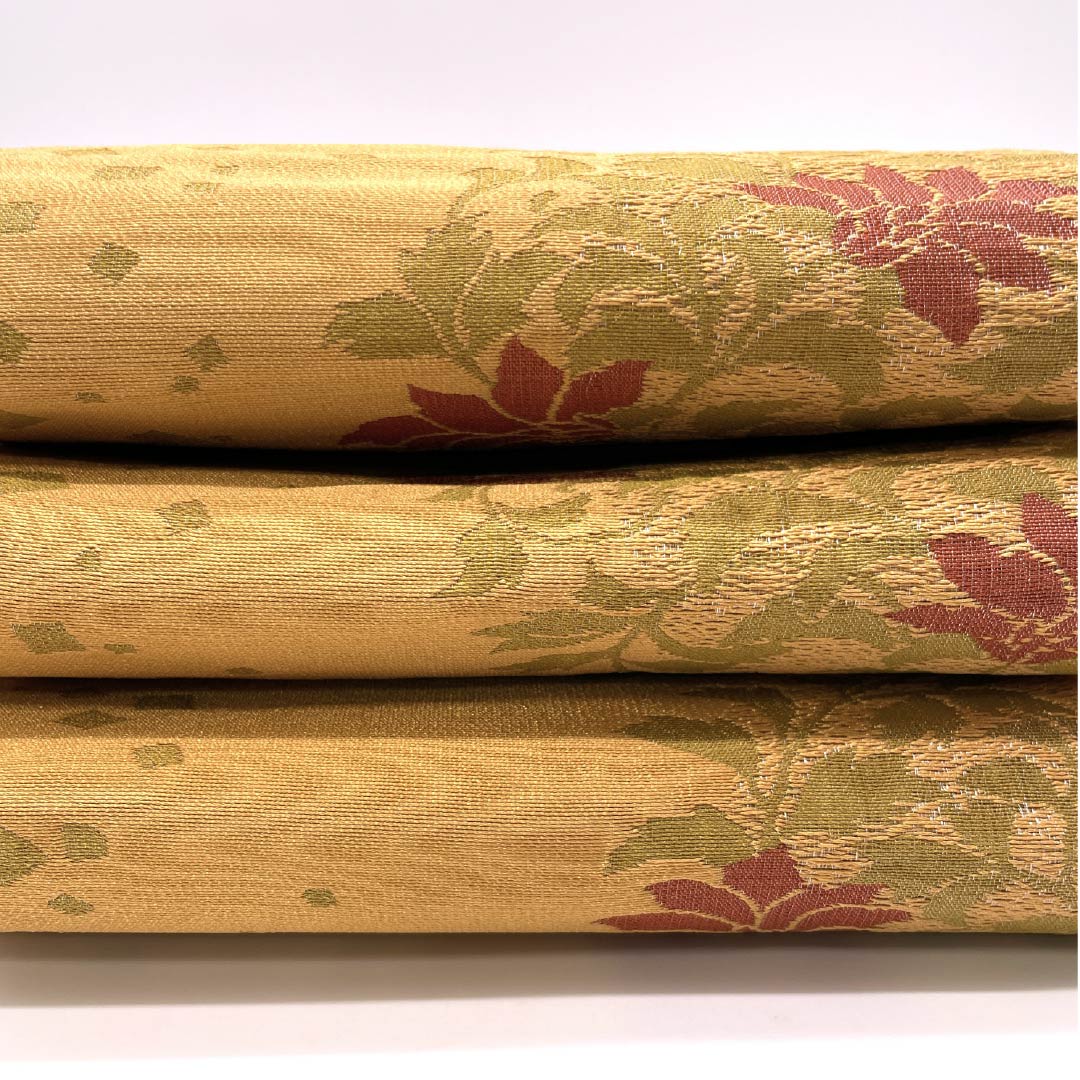 （未仕立）半幅帯 ポリエステル 雄黄色（ゆうおういろ） 唐草 帯丈436cm 橙系 Sランク 1125001812426