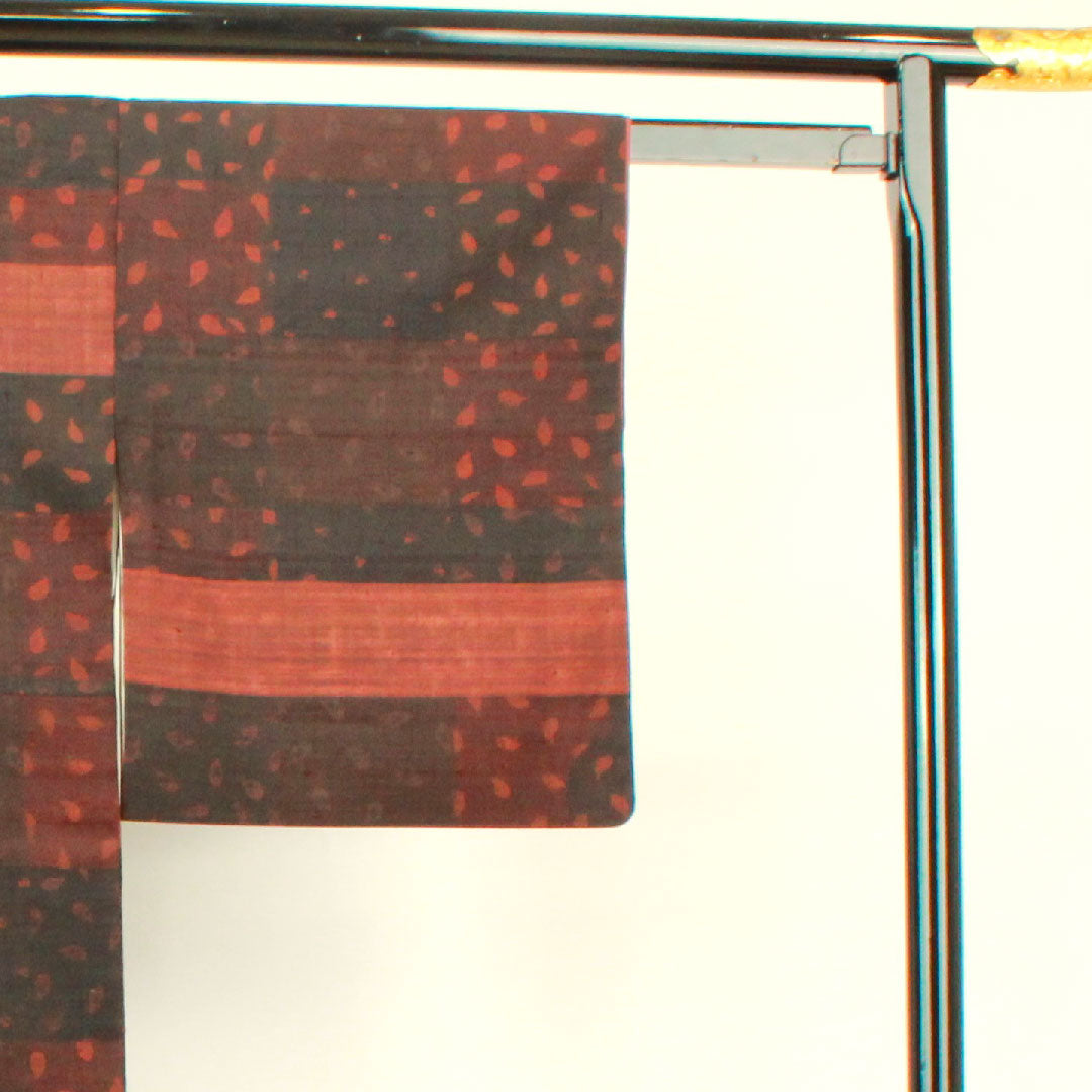 Tsumugi Length 157cm Sleeve length 63.5cm Stencil dye Abstract pattern Pure silk S rank Awase Gradient 1116002542399