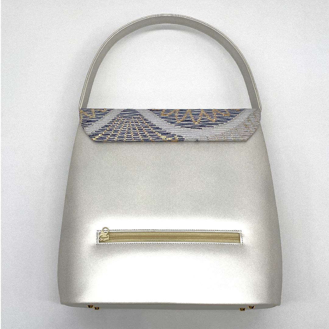 （新古品）草履バックセット フォーマル 銀白色（ぎんはくしょく） 未使用品 古典柄 松 Mサイズ 白系 NEWランク 1133000121311