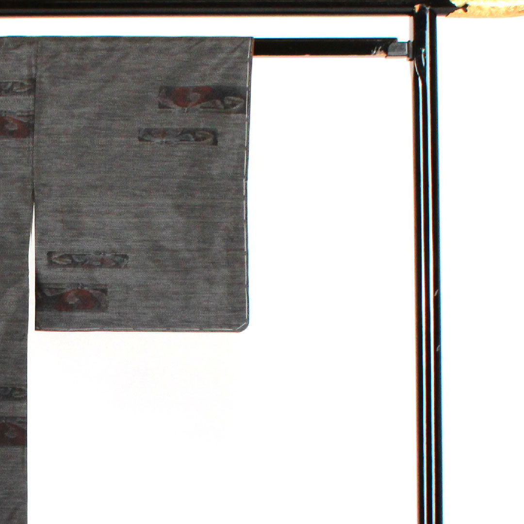 大島紬 身丈154.5cm 裄丈62cm 緯総絣 草花模様 正絹 Aランク 袷 黒系 1116001523210