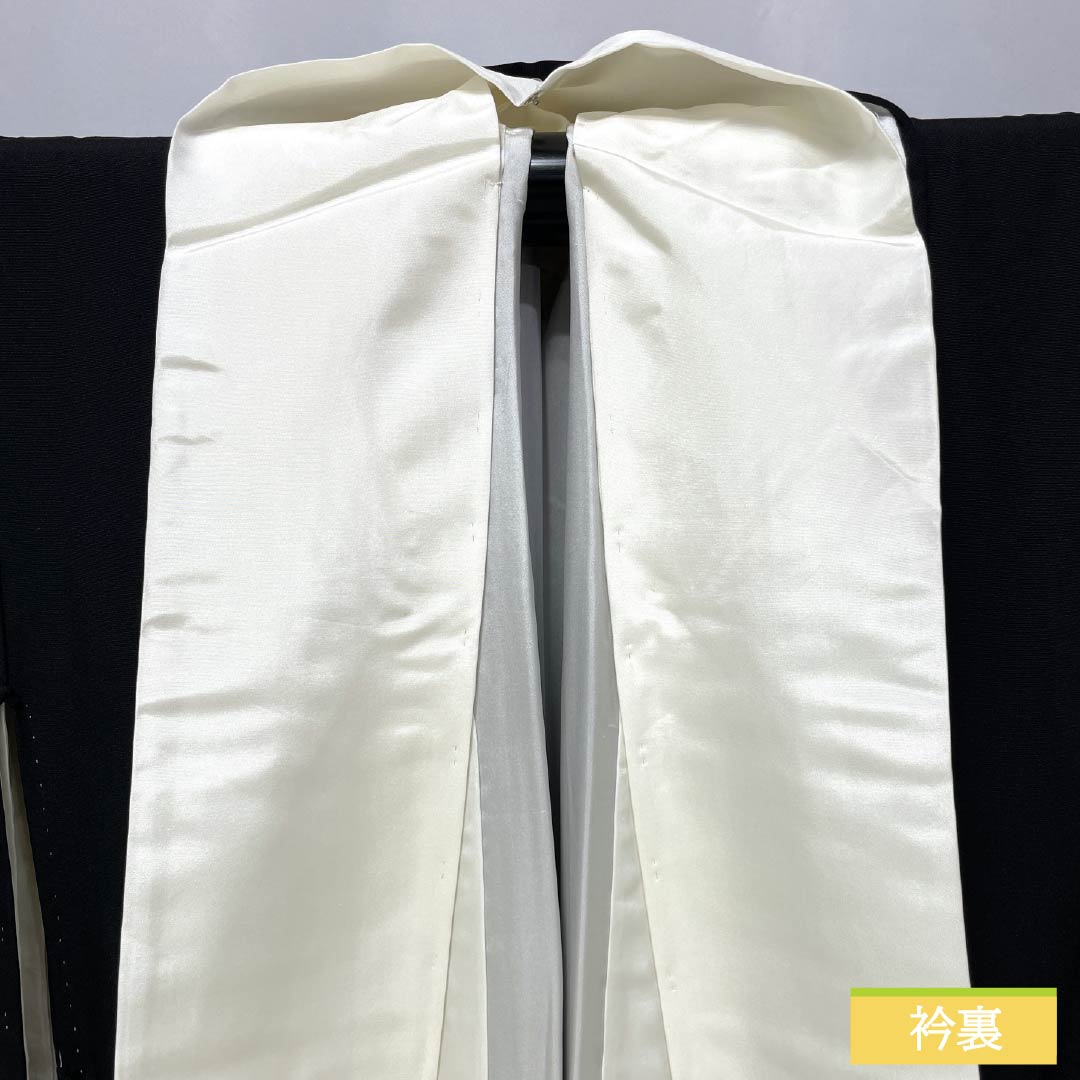 黒留袖 正絹 Aランク 身丈154.5cm 裄丈64.5cm 袷 京友禅 梅 松 吉祥文様 五つ紋 九枚笹 比翼付き 五つ紋 黒系 1111002403210