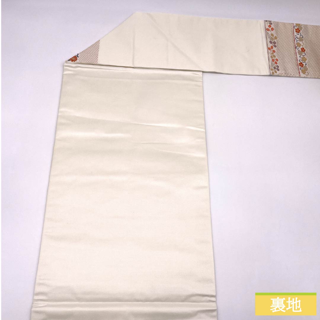 名古屋帯 正絹 Bランク 胡粉色（ごふんいろ） 唐花 横段 帯丈358cm ポイント柄 セミフォーマル 白系 1124009604311 名古屋仕立て