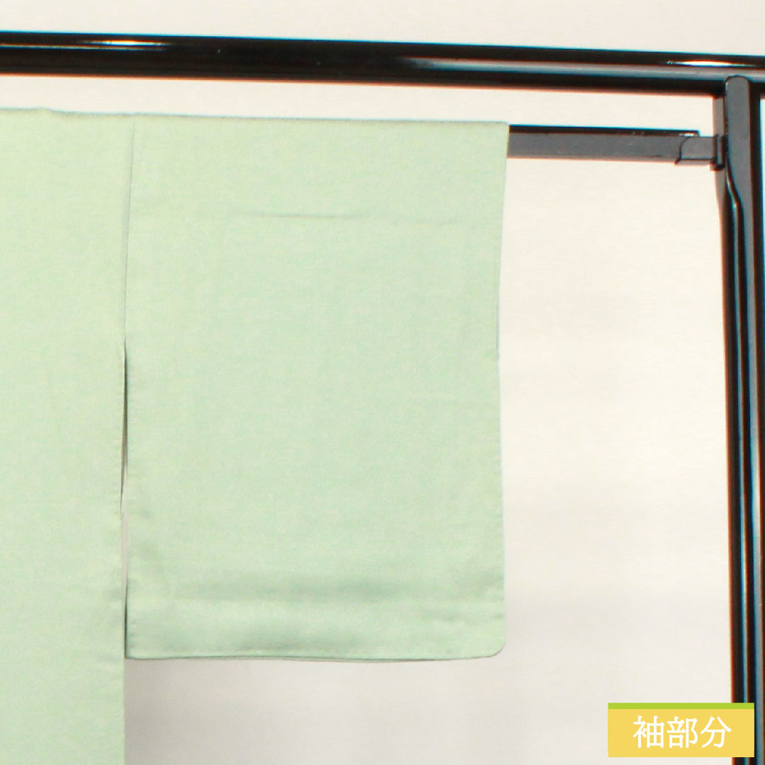 Plain color, pure silk, length 166.5cm, sleeve length 65.5cm, white-green, one pull within a snowflake, by Tatsuo Hyakukan, Kaga Yuzen artist, lined, S rank, green, 1114001142519