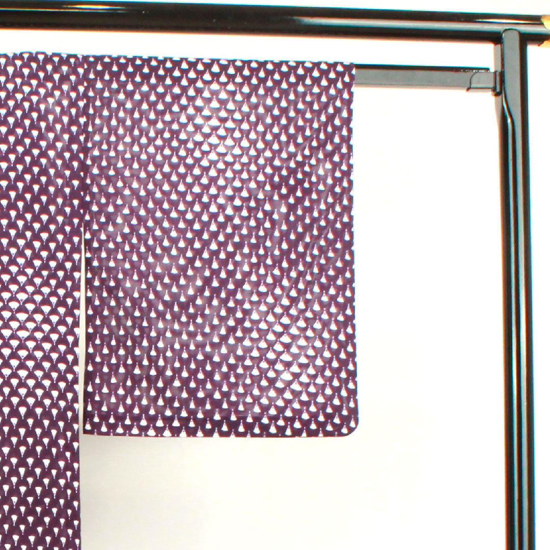 夏物 ポリエステル 小紋 身丈162cm 裄丈67.5cm 深紫色（ふかむらさきいろ） 洗える着物 扇 絽 Sランク 紫系 1132000702420