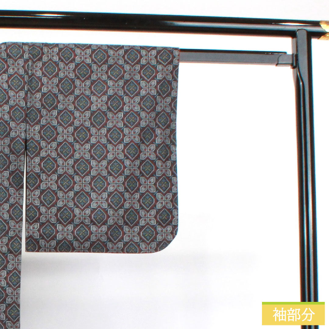 村山大島紬 正絹 身丈153.5cm 裄丈62cm  アンサンブル 幾何学模様 Aランク 袷 黒系 1116002973210